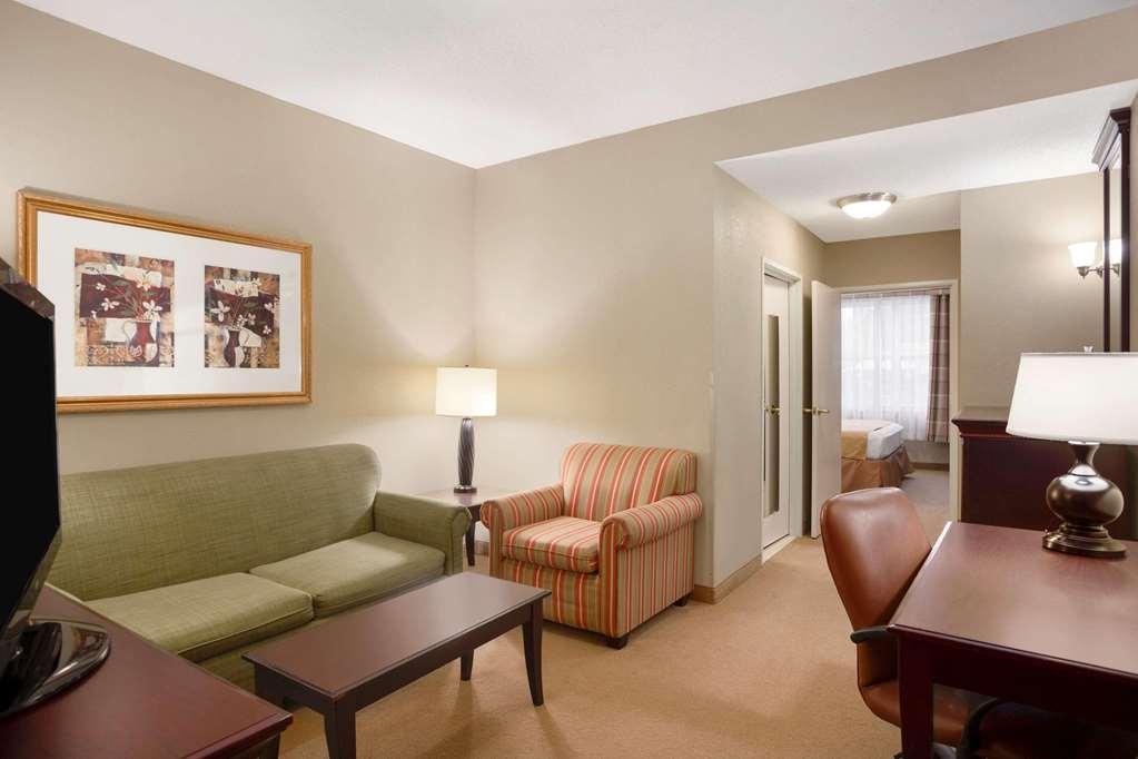Country Inn & Suites By Radisson, Ithaca, Ny Room photo